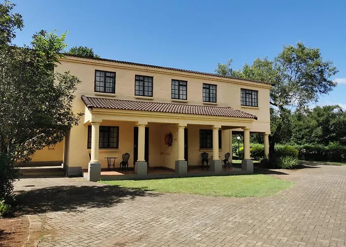 Floreat Riverside Lodge And Spa